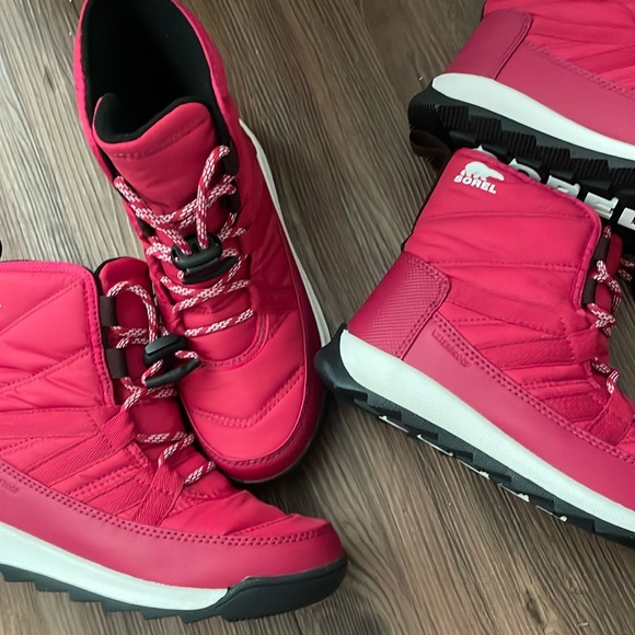 SOREL Kids WHITNEY™ II SHORT LACE BOOT,sz.2!NWT - Picture 8 of 11